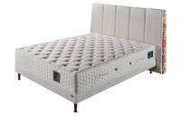 MATELAS AVENTURE HOTEL